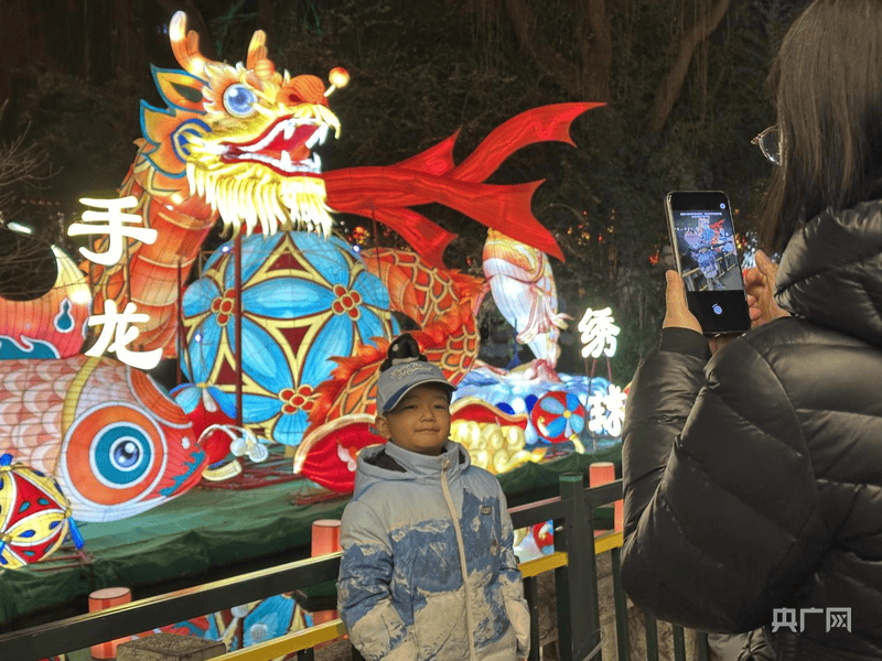 逛灯会 过元宵 趵突泉景区元宵节当天门票预订已接近峰值(图4)